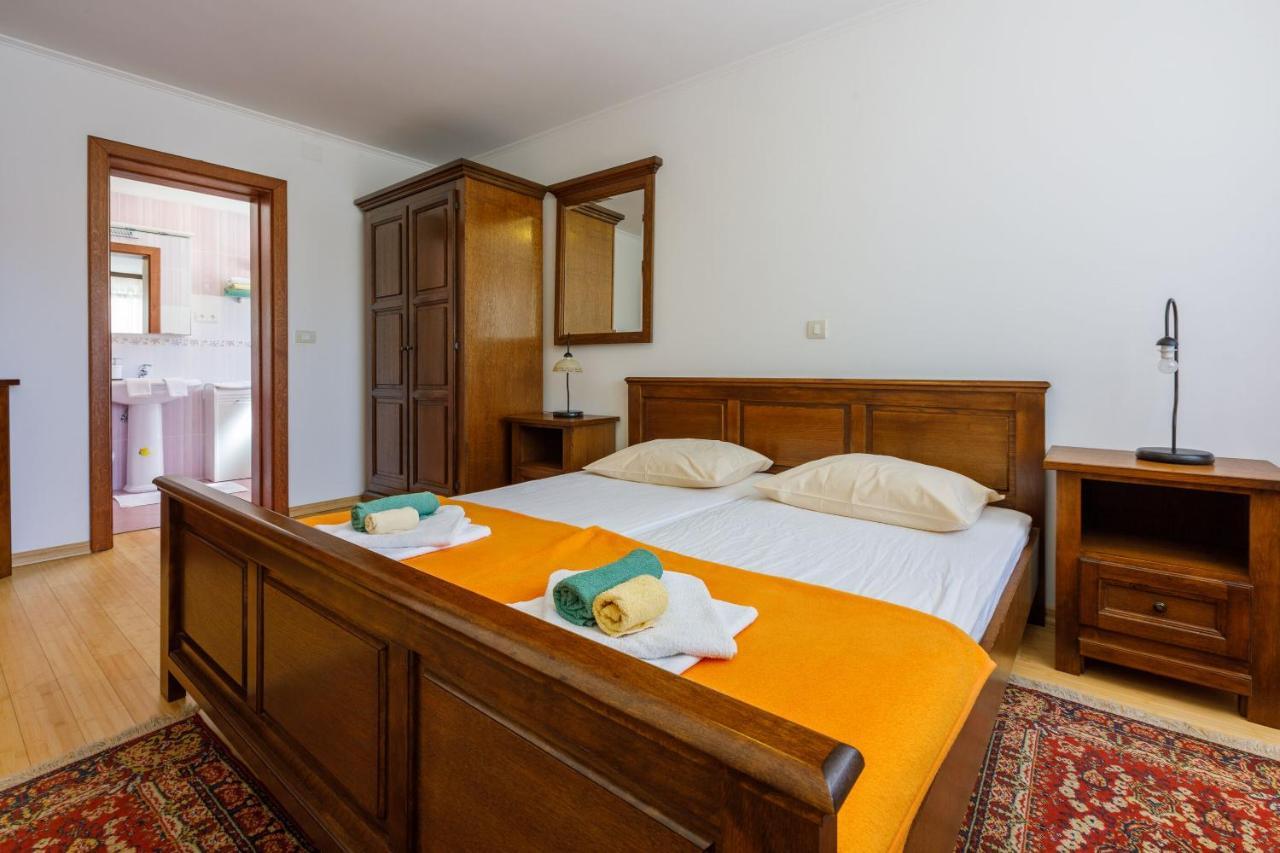 Apartments Robic Selce Extérieur photo