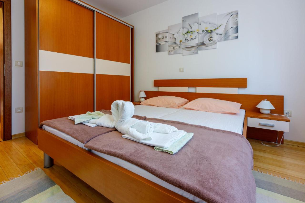 Apartments Robic Selce Extérieur photo